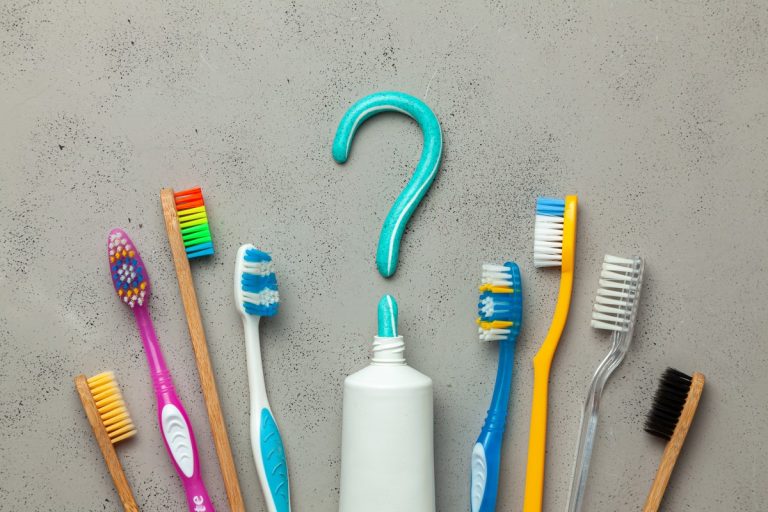 Choosing the Right Toothbrush for Gum Recession